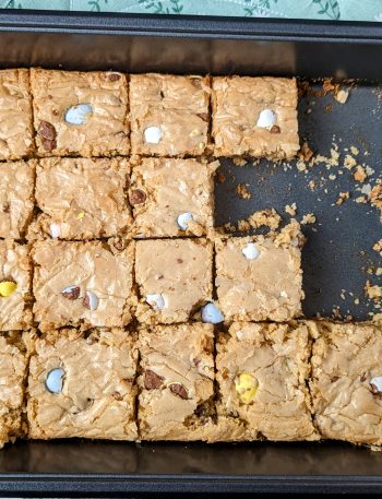 Mini Egg Cookie Bars