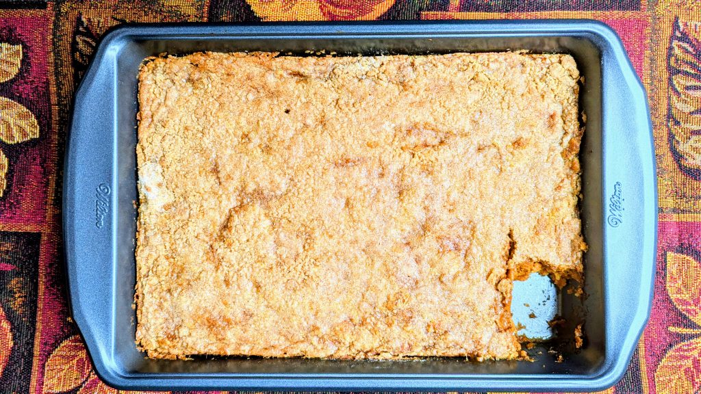 pumpkin spice crumble in pan