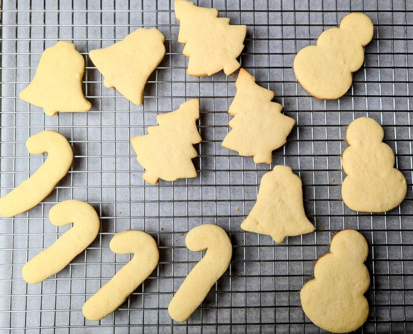 christmas butter cookies on cooling rack