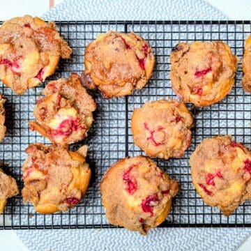 cranberry coffee cake muffins