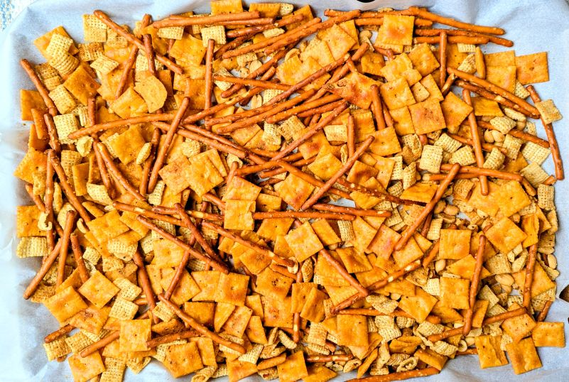 spicy cajun snack mix