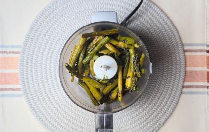 asparagus in food processor