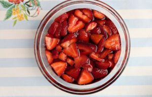 strawberries in bowl