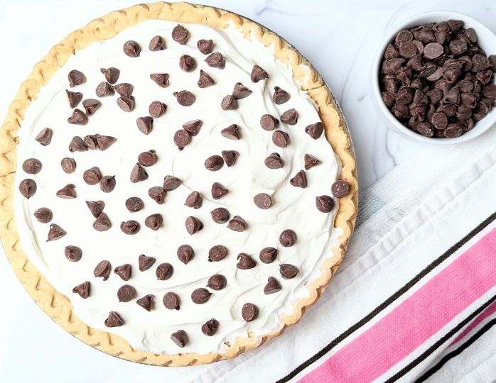 easy french silk pie before slicing