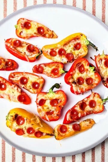 mini pepper pizzas