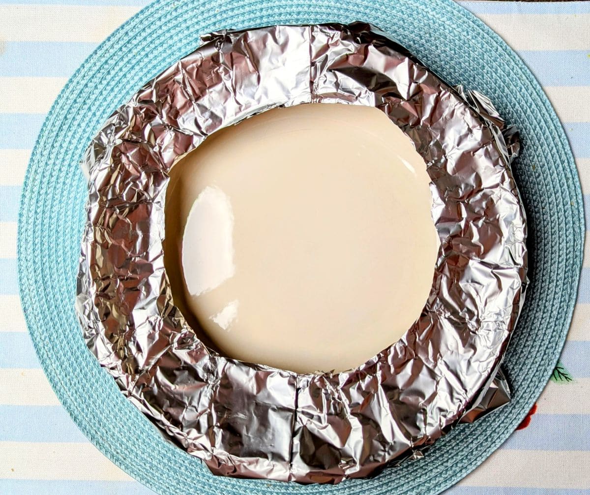 testing the circumference of the pie shield