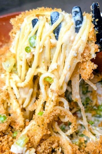 turkey tetrazzini in pan