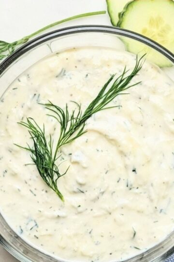 tzatziki sauce in bowl
