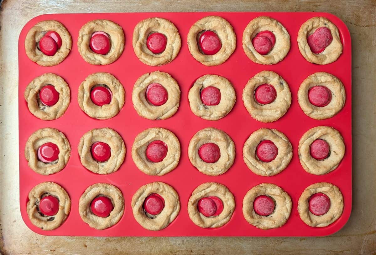 red candy melts in center