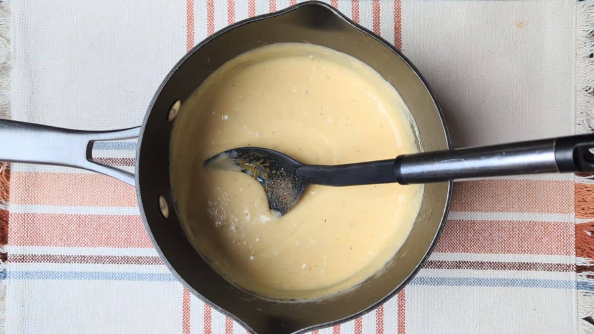 making cheese sauce