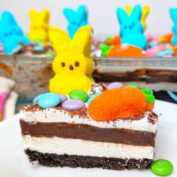 easter chocolate lasagna serving