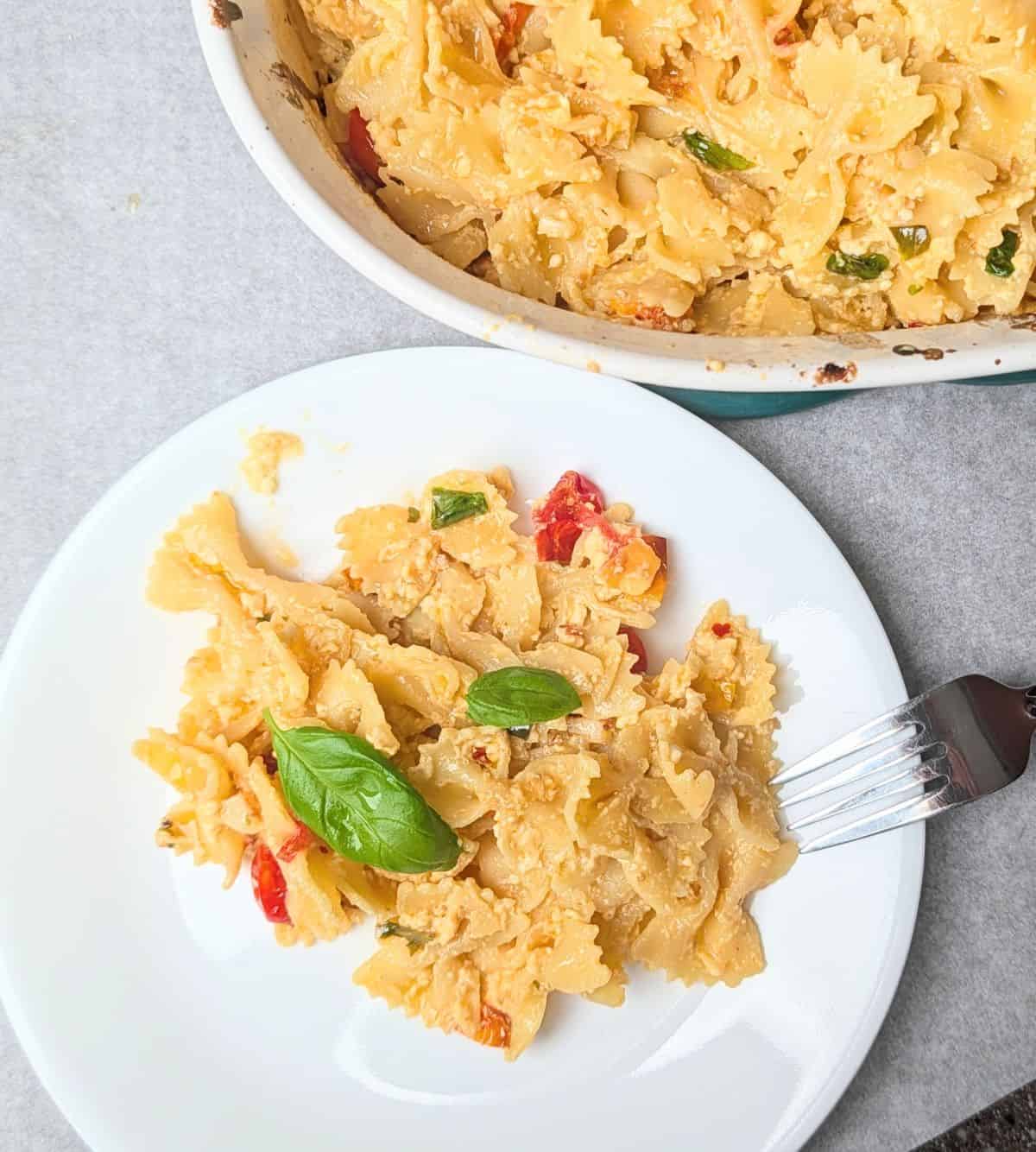viral tiktok feta pasta on plate